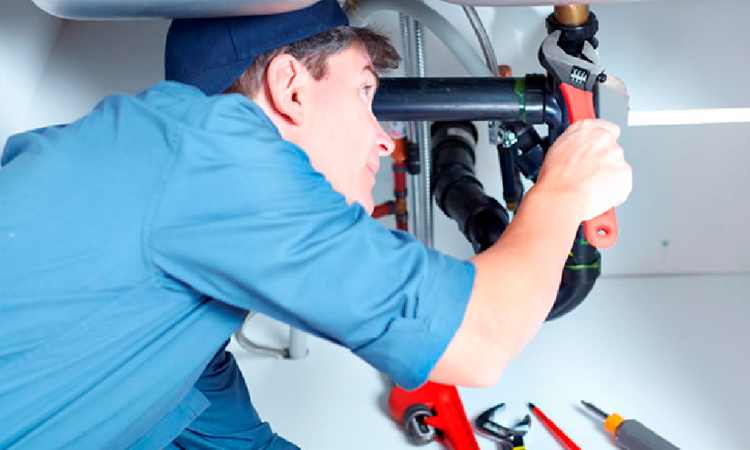 Tecnologia e experiência para desobstruir tubulações sem causar danos